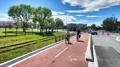 Piste cyclable rue des agriculteurs